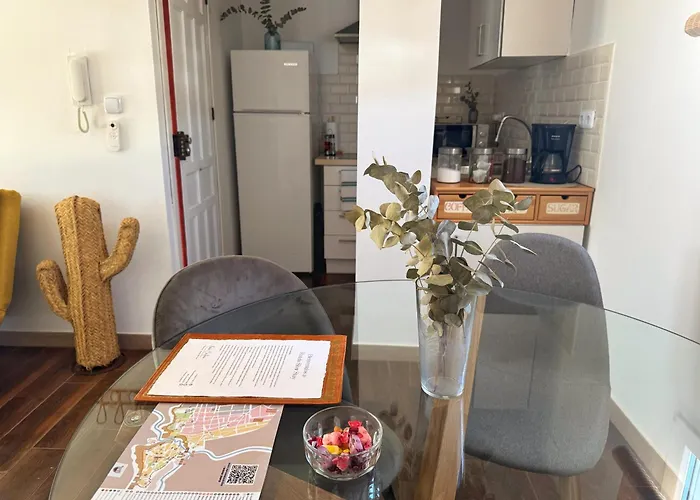 Slow Stay, Relax And Terrace